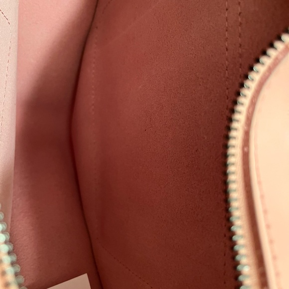 pink dr.martens heart purse - Picture 11 of 14